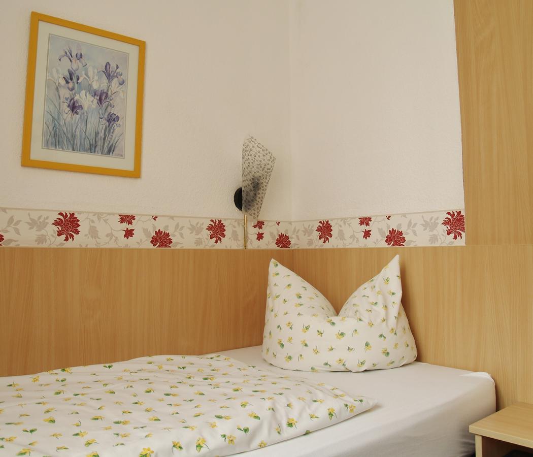 וירצבורג Hotel Goldenes Fass מראה חיצוני תמונה